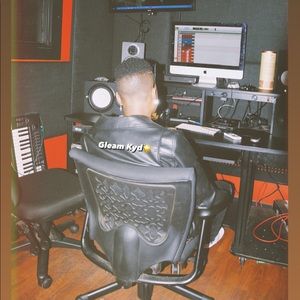 Meet your Posher, Milly